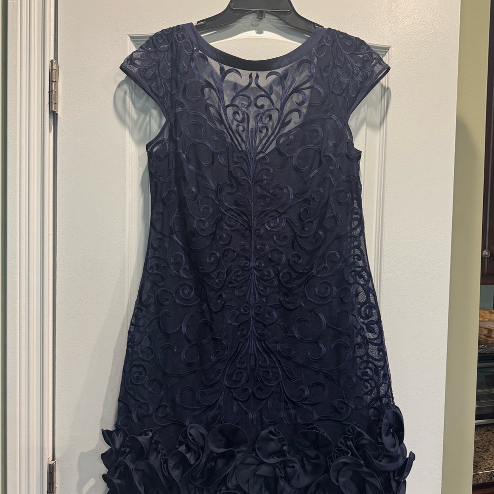 Jessica Howard Blue Ruffled Sheath Dress V-neck Cap Sleeve